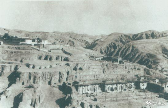 1947年12月25日至28日，中共中央在陜北米脂楊家溝召開擴大會議（十二月會議）。圖為會議會址。